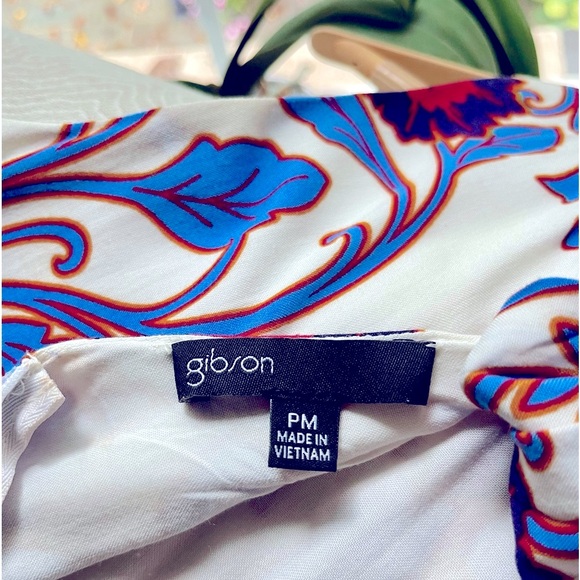 GIBSON Hi Sugarplum! Smocked waist romper - Picture 7 of 7